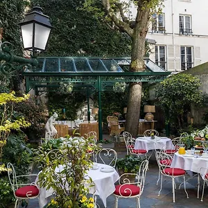 Hotel Des Marronniers, Paris